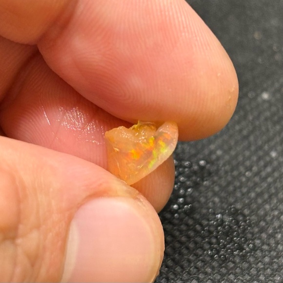 Mexican Rough Fire Opal Cutters Full Of Hidden Colors Uncut Raw Loose - Picture 11 of 15